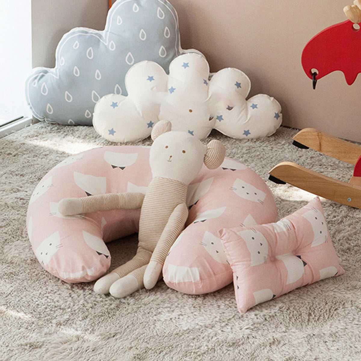 « Coussin d’allaitement ergonomique – Soutien lombaire pour l’allaitement »