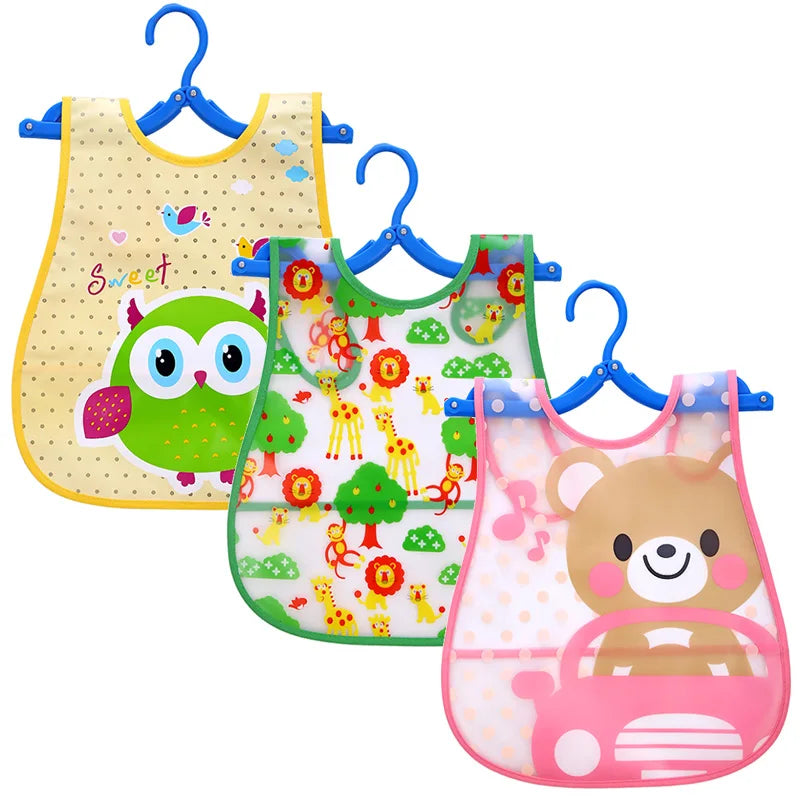 Ensemble de 3 bavoirs imperméables pour bébé à motifs de dessins animés