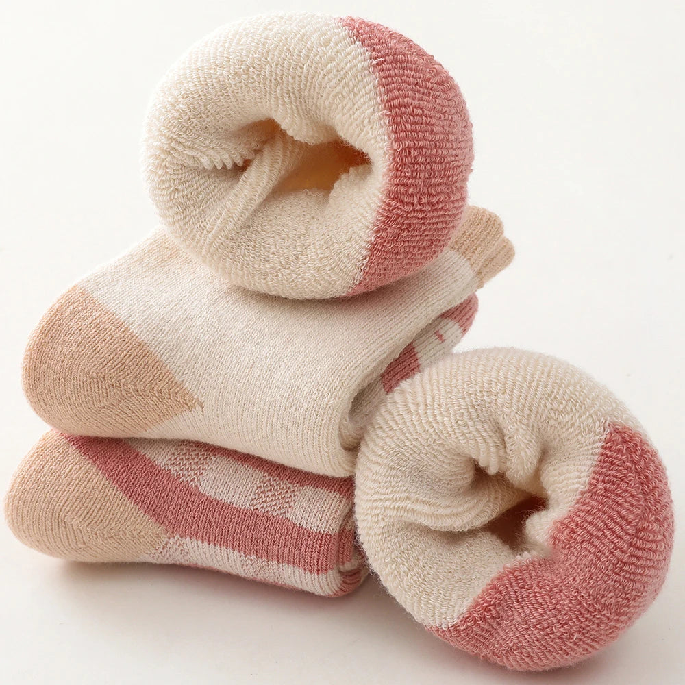 Chaussettes chaudes montantes pour bébé