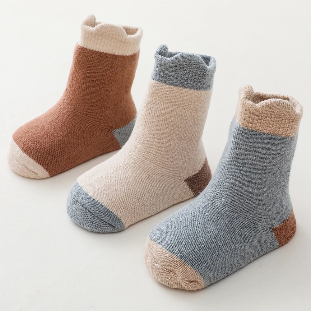Chaussettes chaudes montantes pour bébé