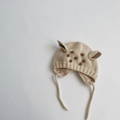 Bonnet tricoté à motif de bois de cerf