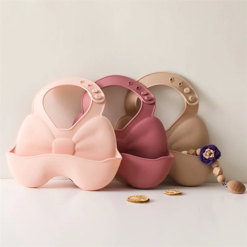 Bavoir d'allaitement en silicone ajustable et mignon