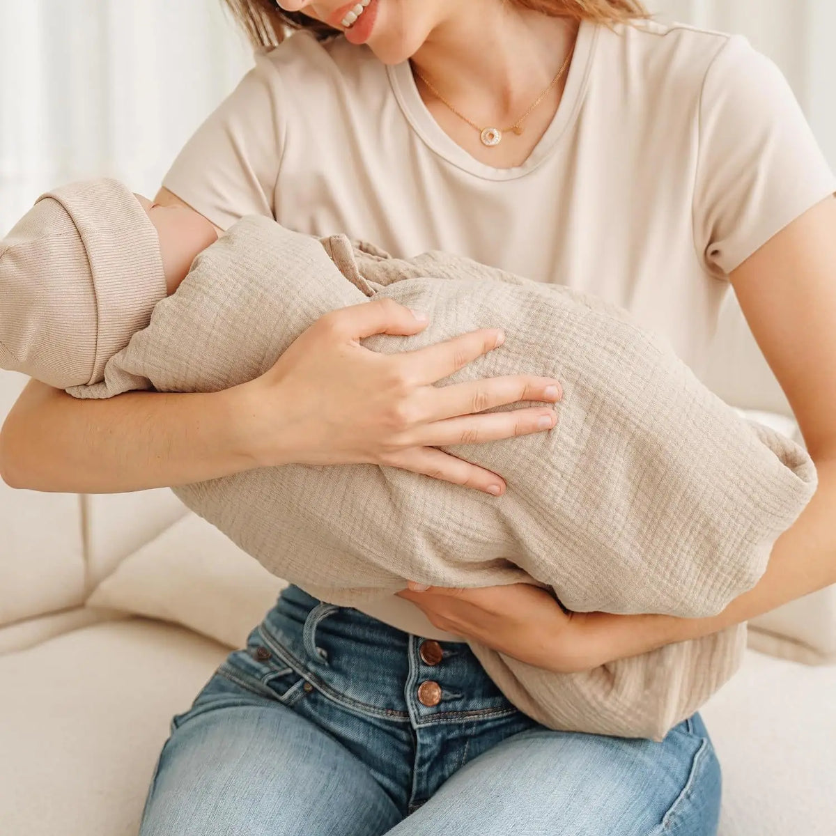 Mother’s Nursing Cover – Baby Feeding Cotton Privacy Apron