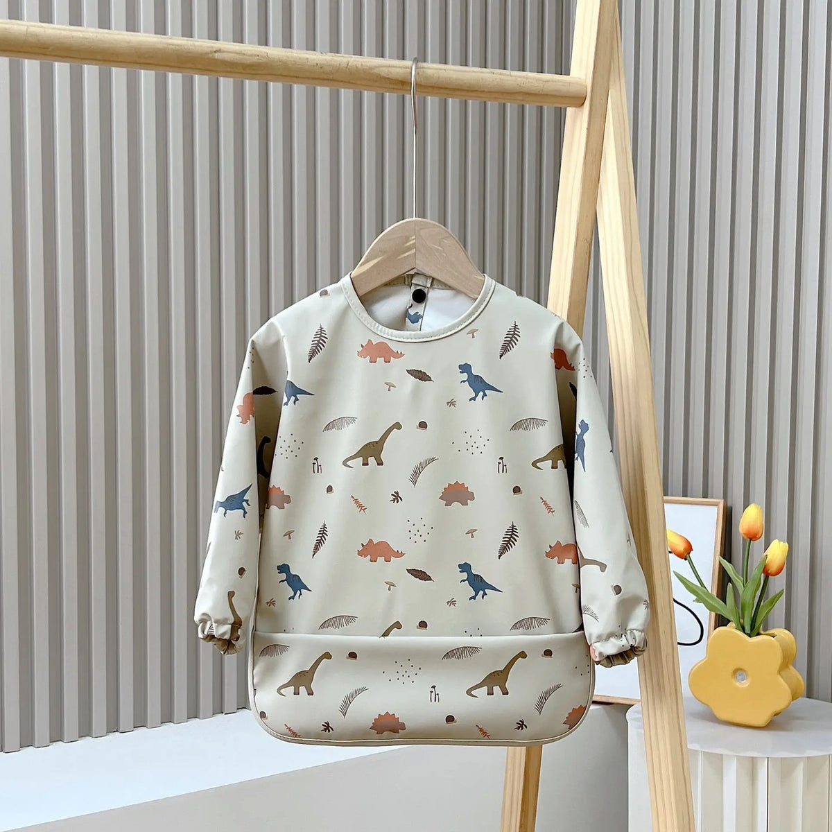 Tablier d'allaitement et d'art pour bébé à manches longues, doux et imperméable, collection 2025