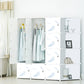 Armoire bébé minimaliste – Cube en plastique et rangement en tissu