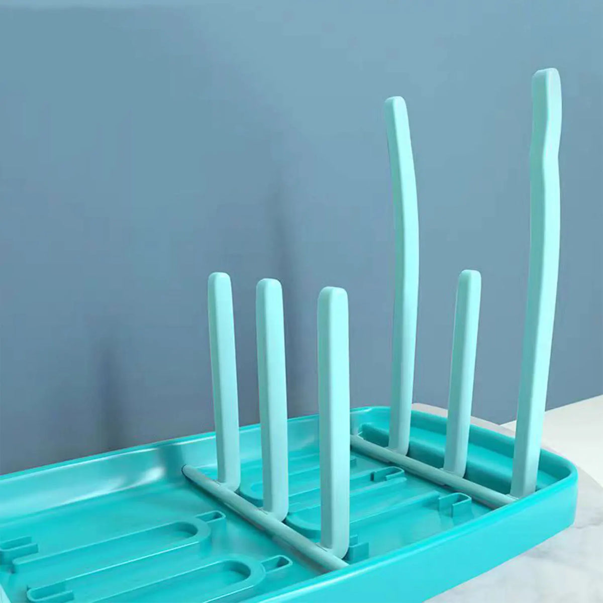 Baby Bottle Holder & Dryer – Blue/Pink Bottle Storage Stand
