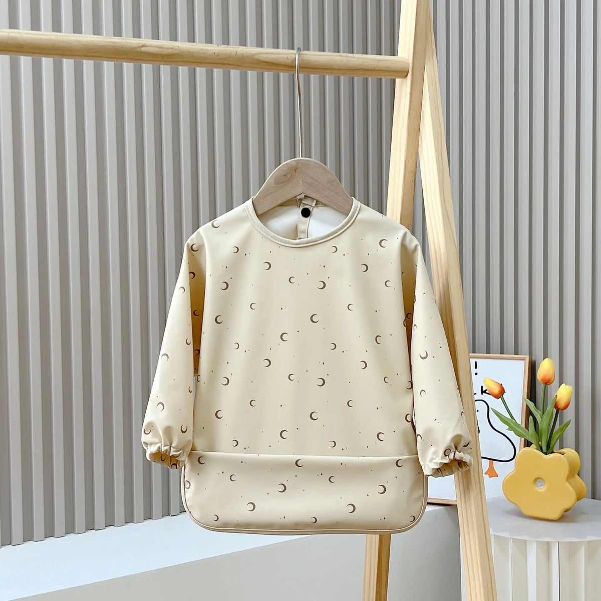 Tablier d'allaitement et d'art pour bébé à manches longues, doux et imperméable, collection 2025