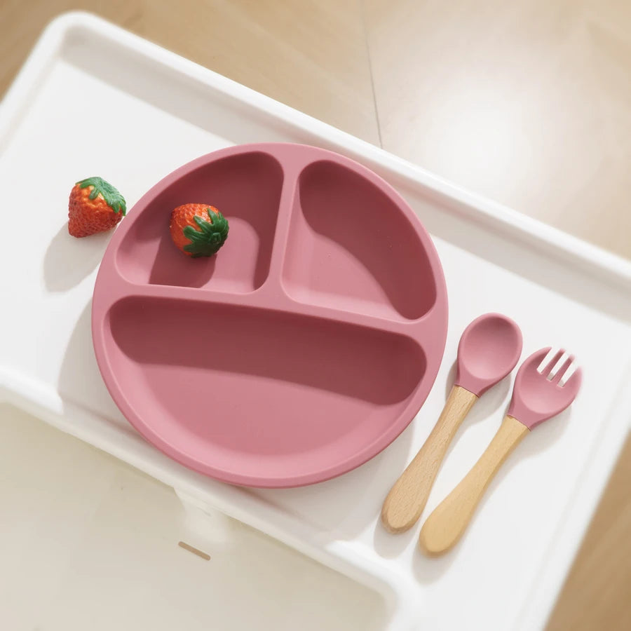 Children’s Silicone Tableware – BPA-Free Plate & Cutlery Set
