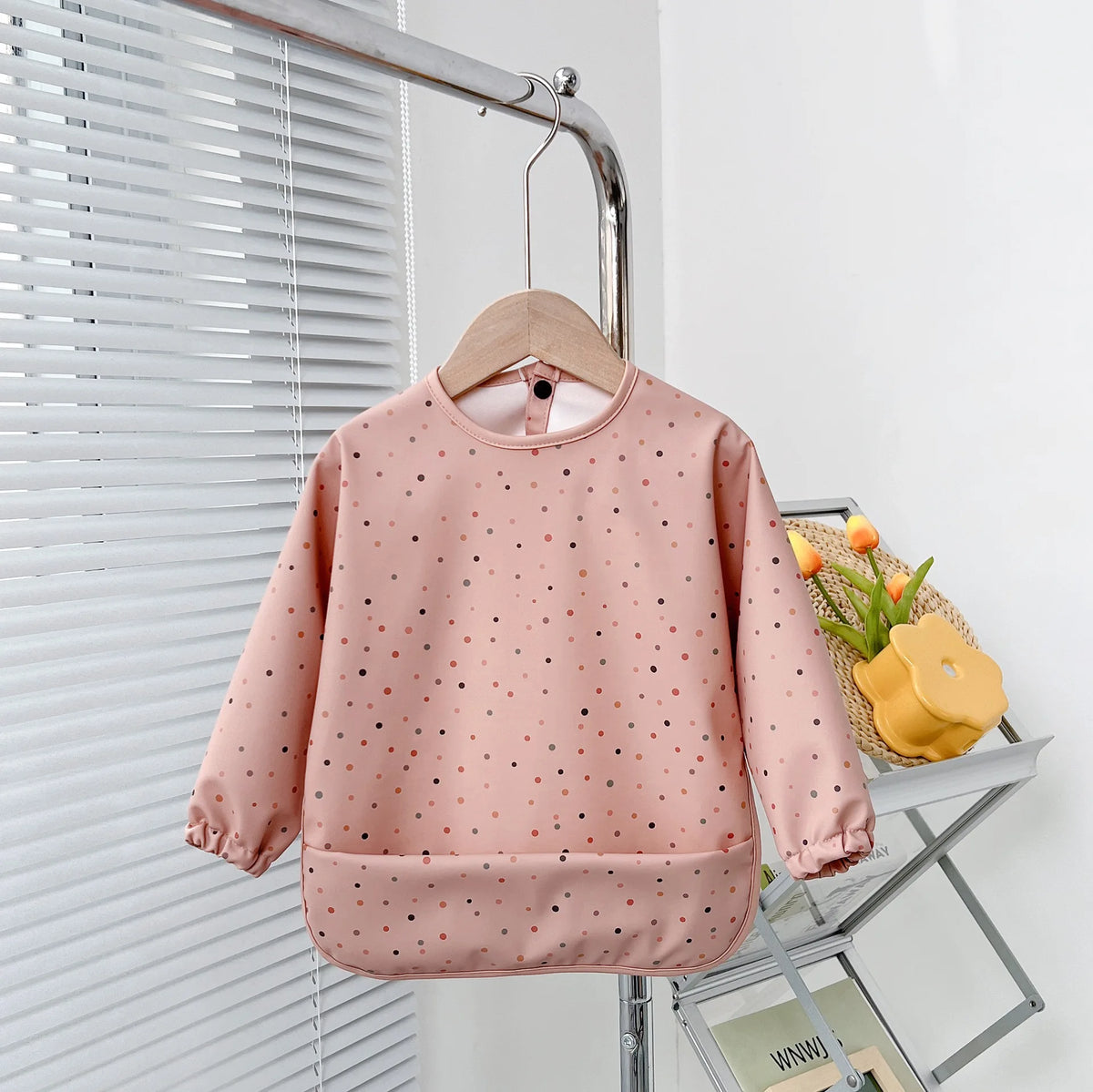 Tablier d'allaitement et d'art pour bébé à manches longues, doux et imperméable, collection 2025