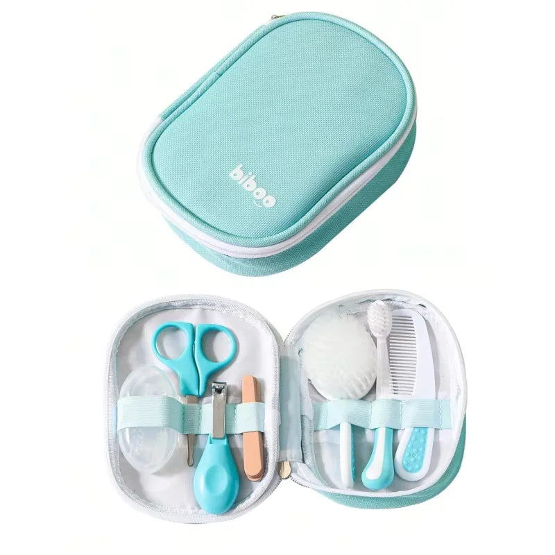 Ensemble de soins pour bébé Piece – Coupe-ongles, brosses, peignes et ciseaux