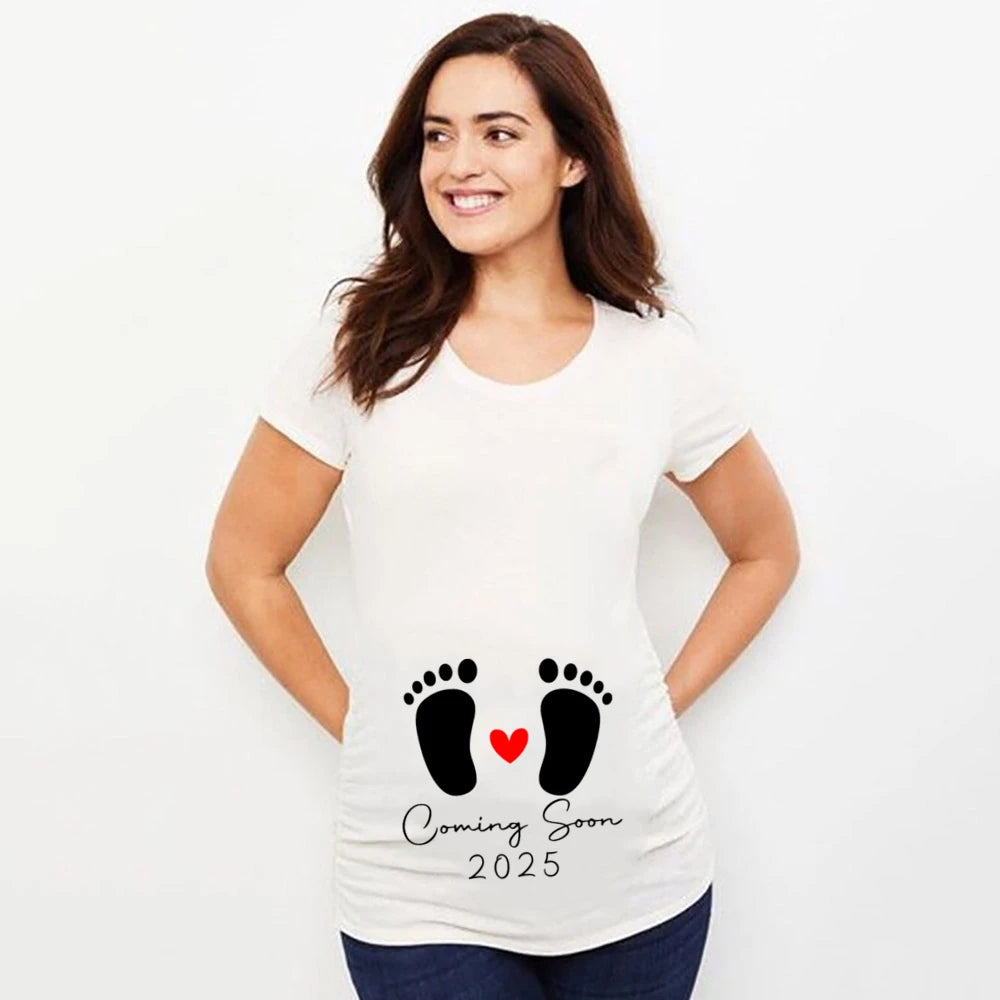 T-shirt de maternité « Bébé en route pour 2025 » – Annonce de grossesse
