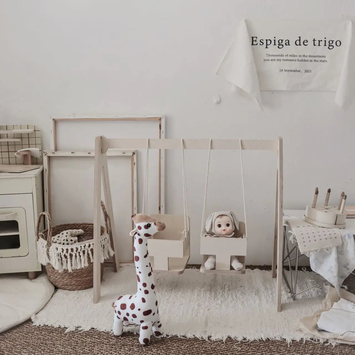 Poupée girafe – Compagnon de sommeil et cadeau pour nouveau-né