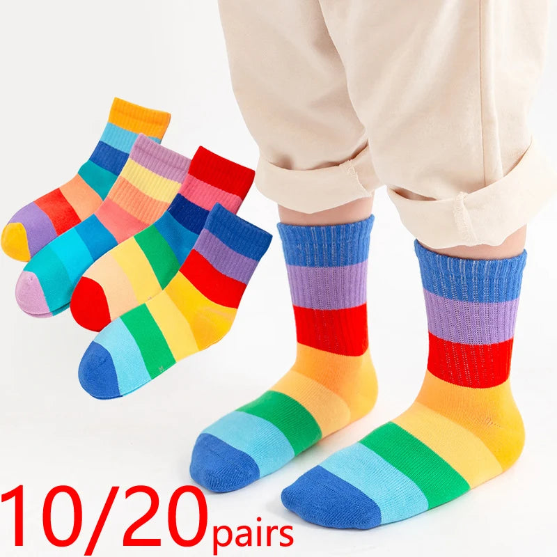 Chaussettes rayées colorées pour enfants