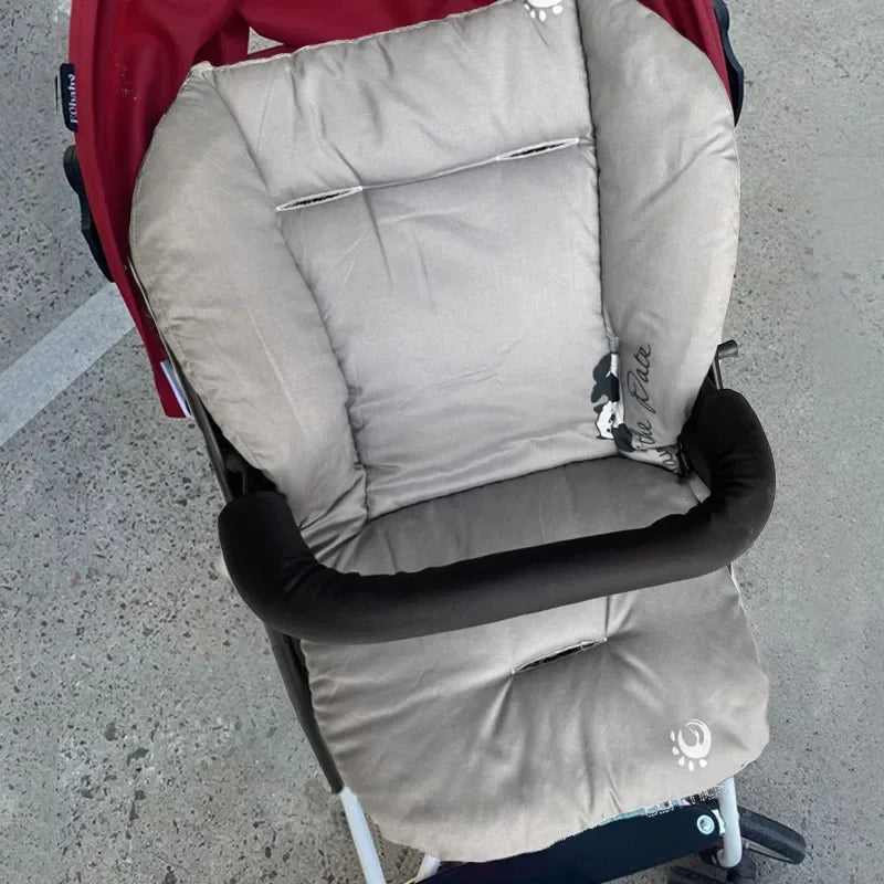 Coussin pour chaise haute bébé – Tapis de siège confortable et lavable