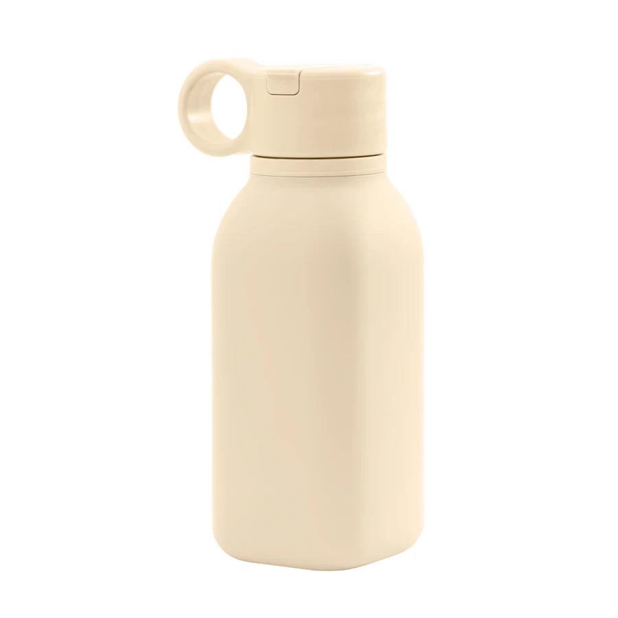 Gobelet à couvercle rabattable pour tout-petits – Biberon portable
