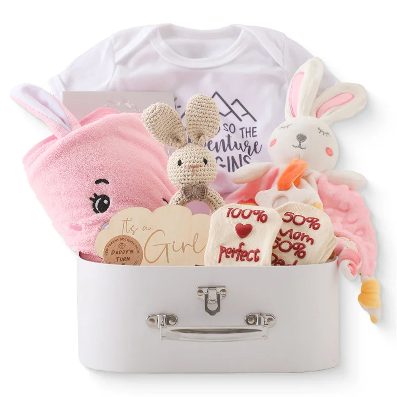 Baby Gift Set – Double-Sided Cotton Blanket, Milestone Cards & Rattle