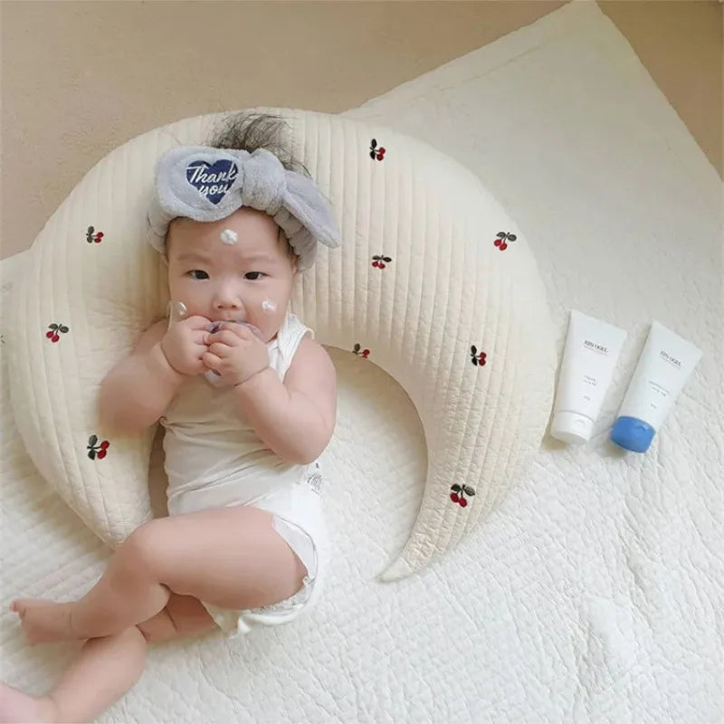 Crescent Baby Nursing Pillow – Soft Cotton Waist Support