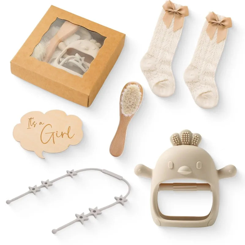 Newborn Bath Gift Set – Cotton Blanket, Milestone Cards & Rattle