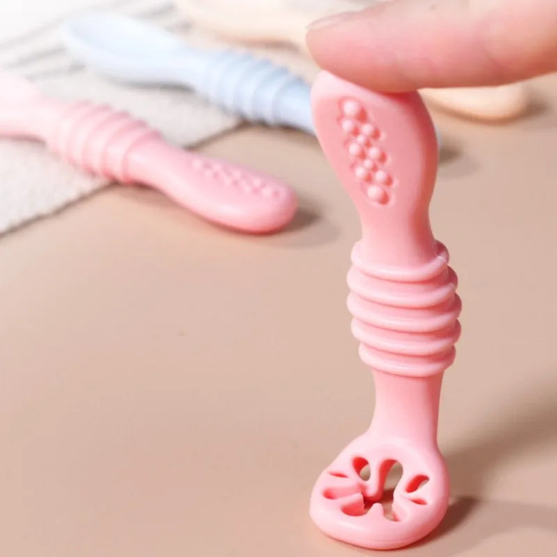 Ensemble de 2 cuillères et fourchettes en silicone pour bébé – Couverts d'apprentissage souples