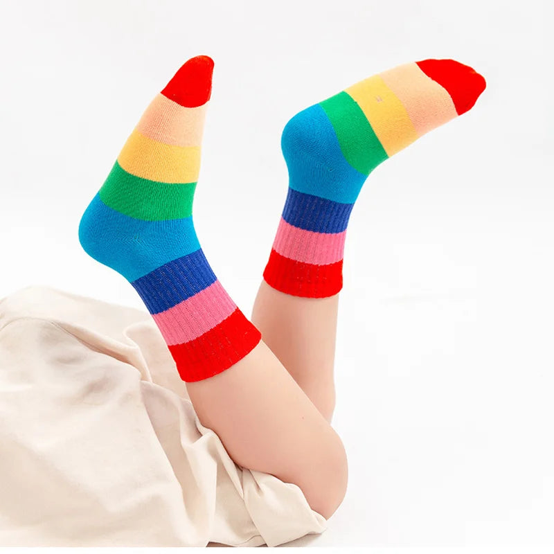 Chaussettes rayées colorées pour enfants