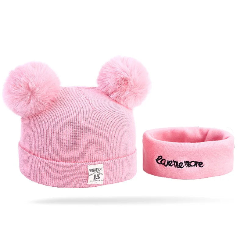 Ensemble d'hiver mignon pour bébé : bonnet et écharpe en laine avec oreilles d'ours.