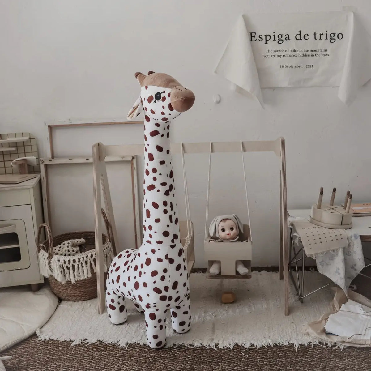 Poupée girafe – Compagnon de sommeil et cadeau pour nouveau-né