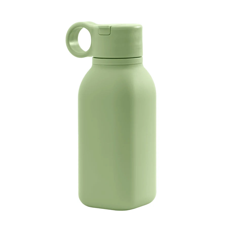 Gobelet à couvercle rabattable pour tout-petits – Biberon portable