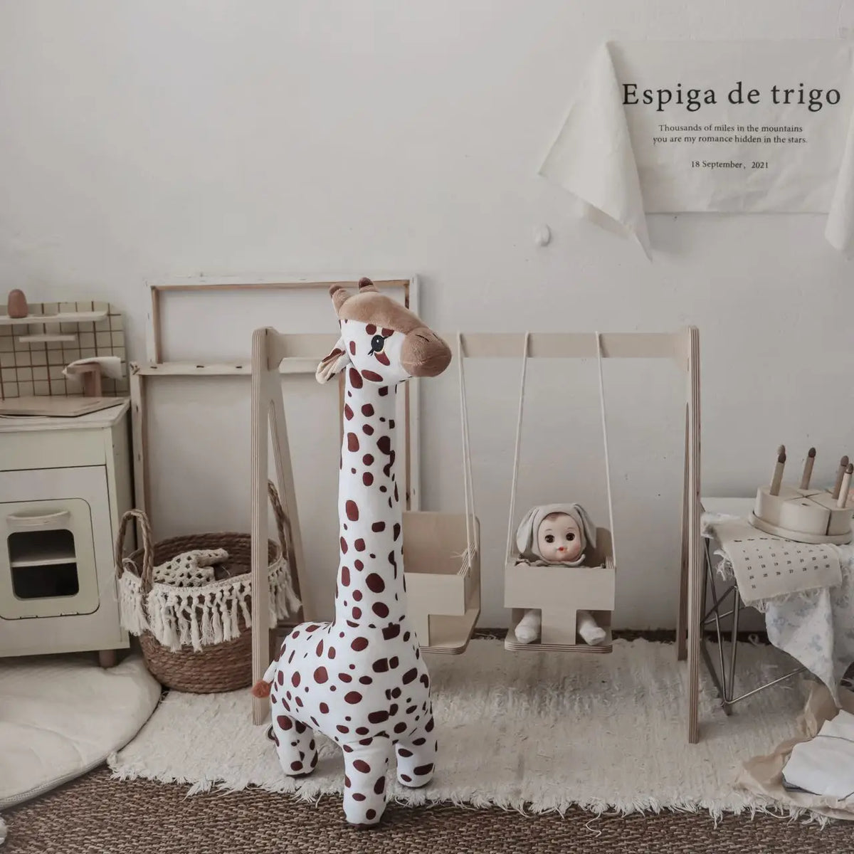 Poupée girafe – Compagnon de sommeil et cadeau pour nouveau-né