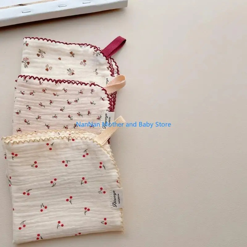 Soft Baby Muslin Face Towel – Gentle & Absorbent for Delicate Skin