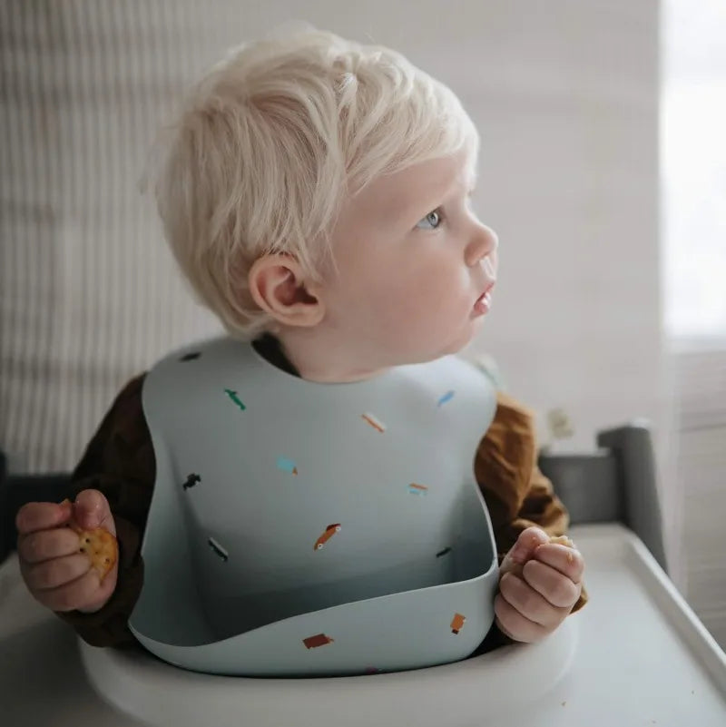 Bavoir bébé ajustable en silicone imperméable avec poche à miettes