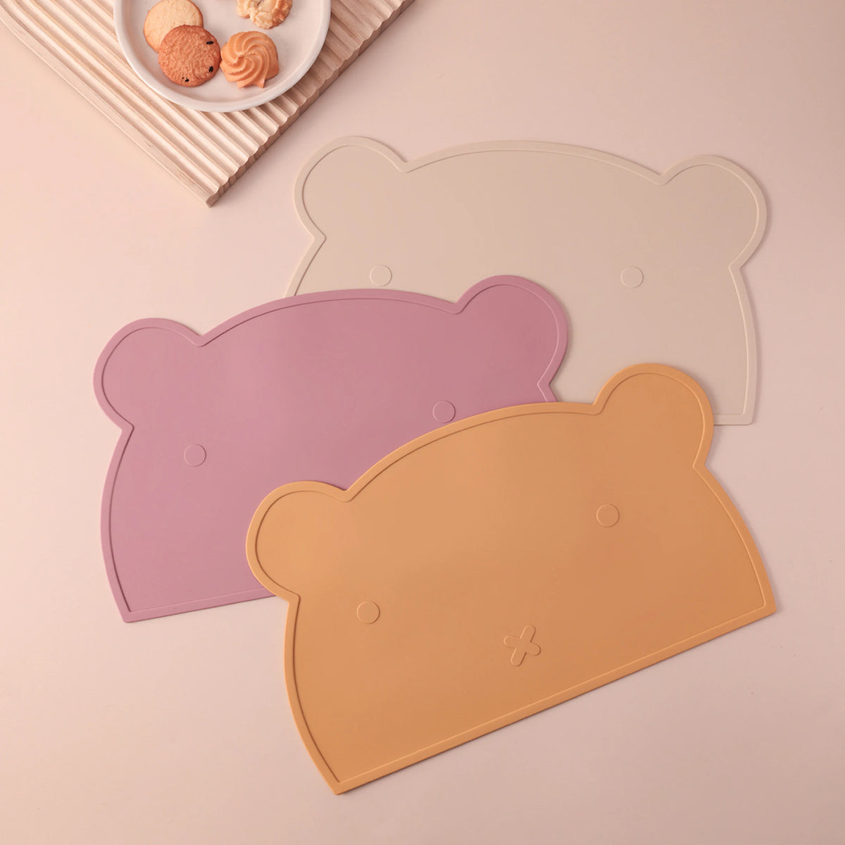 Leakproof Silicone Feeding Mat – Stay-Put Design for Toddlers