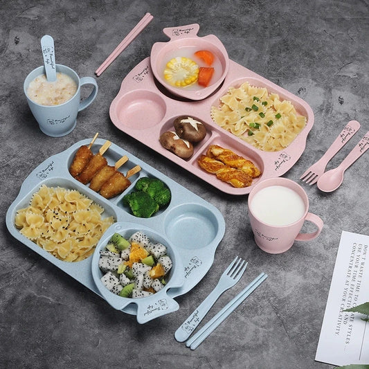 Children’s Feeding Set – Anti-Hot Plates & Utensils Combo