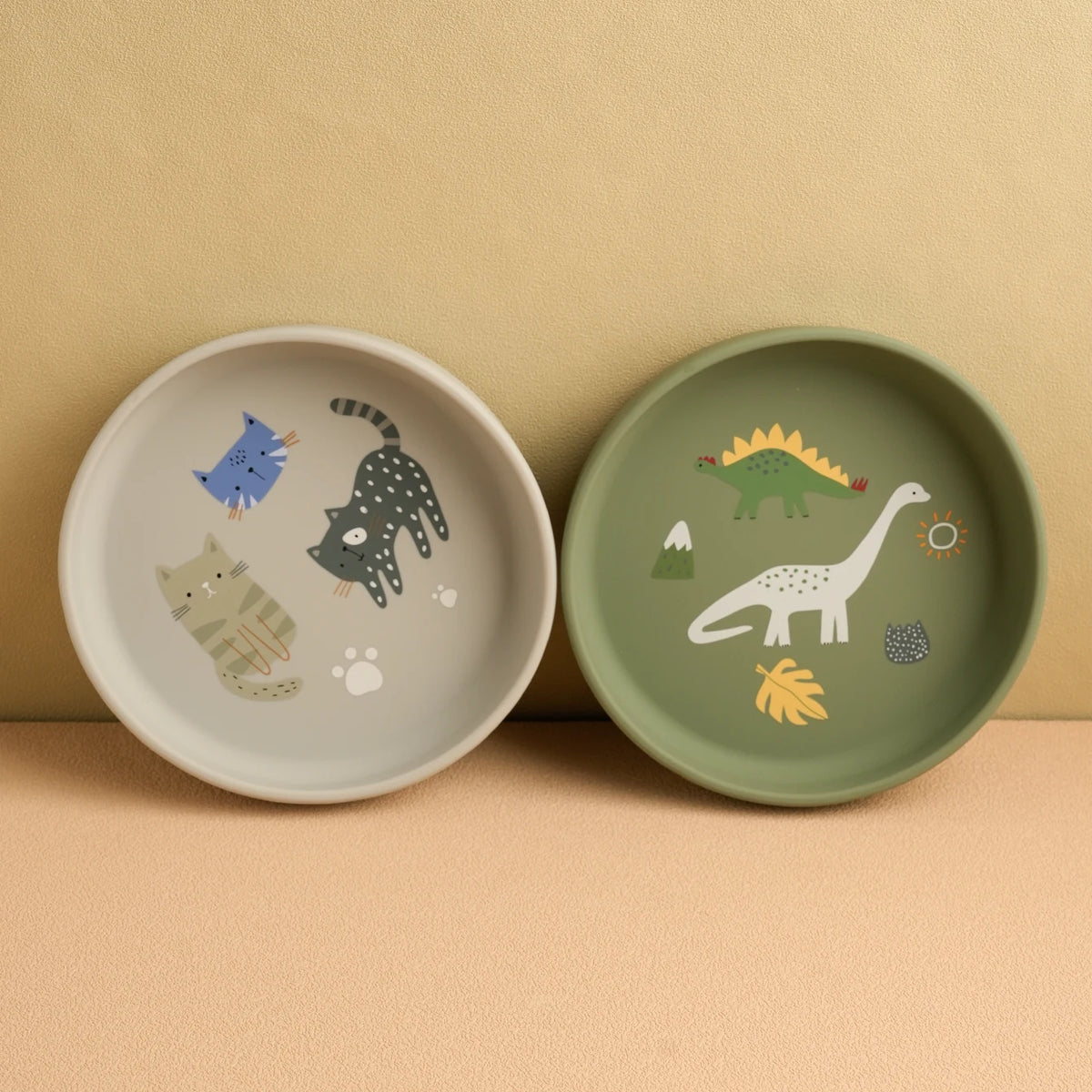 Silicone Baby Plate – Fun Dinosaur Tray for Self-Feeding