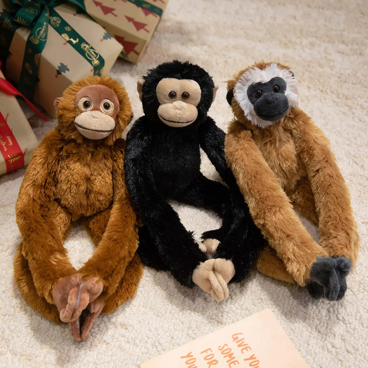 Adorables peluches suspendues gorille et singe