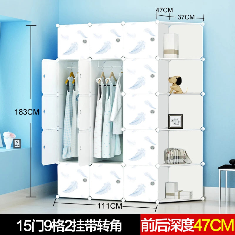 Armoire bébé minimaliste – Cube en plastique et rangement en tissu