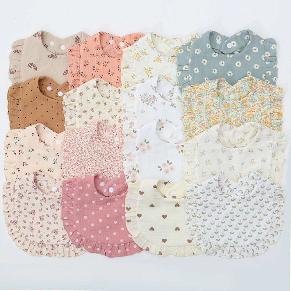 Bavoir bébé en coton à volants imprimé fleurs – Ajustable et doux
