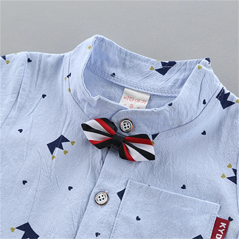 2-Piece Baby Summer Outfit – Crown Print Short Sleeve Top & Shorts Set