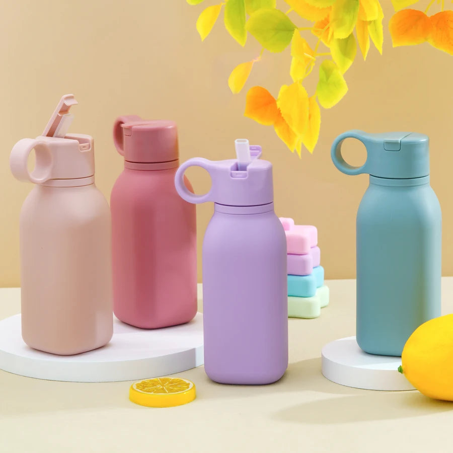 Gobelet à couvercle rabattable pour tout-petits – Biberon portable